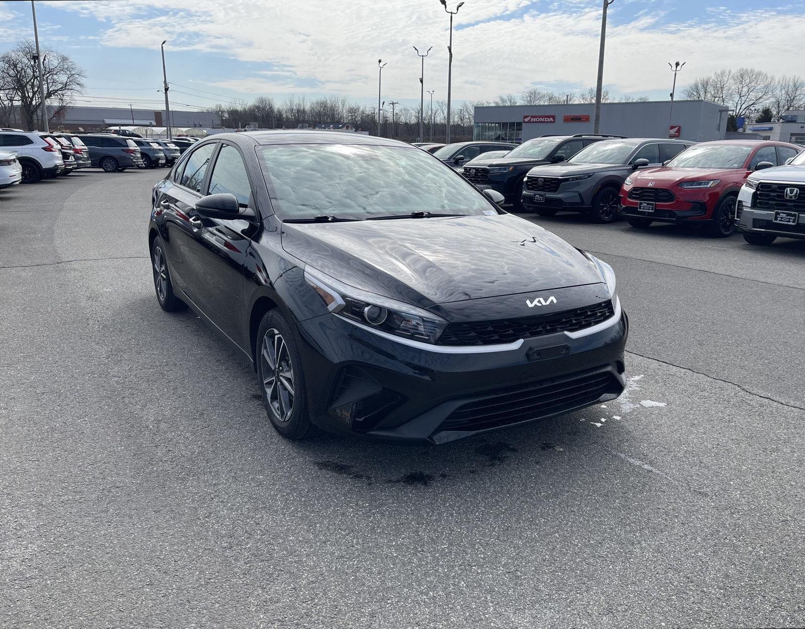 2023 Kia Forte LXS