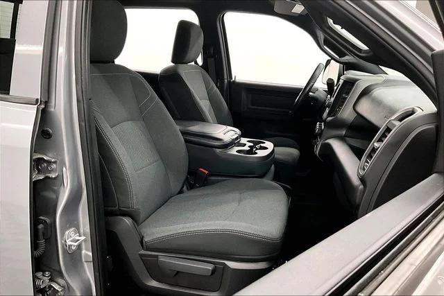 Used 2021 Billet Silver Metallic Clearcoat Ram Tradesman image 8