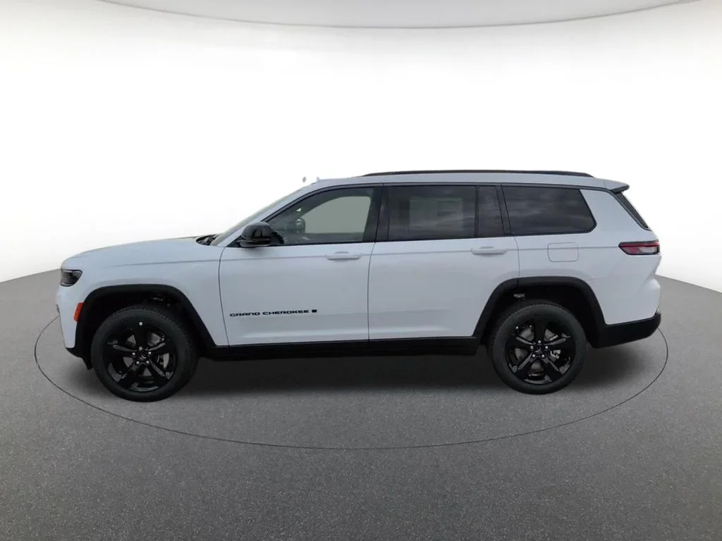 New 2026 White Jeep Limited image 9