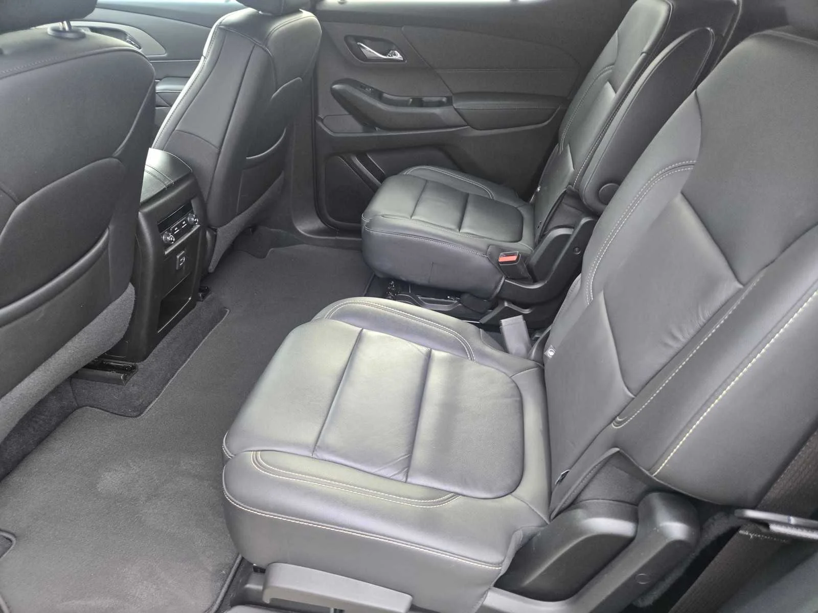 Used 2023 Black Cherry Metallic Chevrolet LT Leather image 14