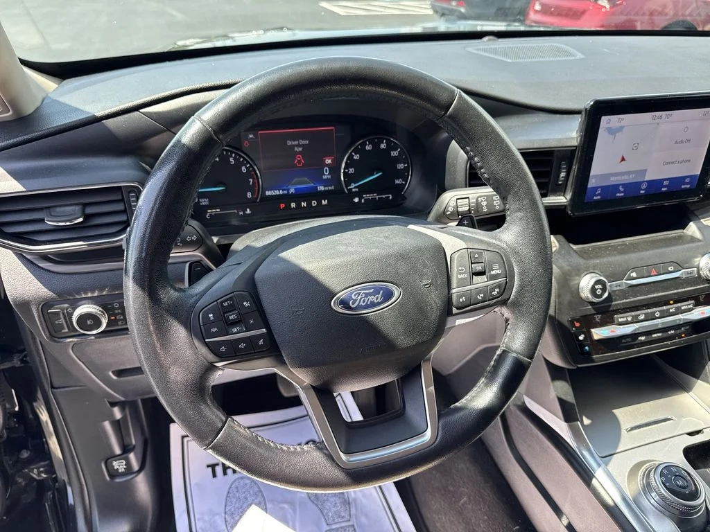 Used 2020 Black Ford Limited image 14