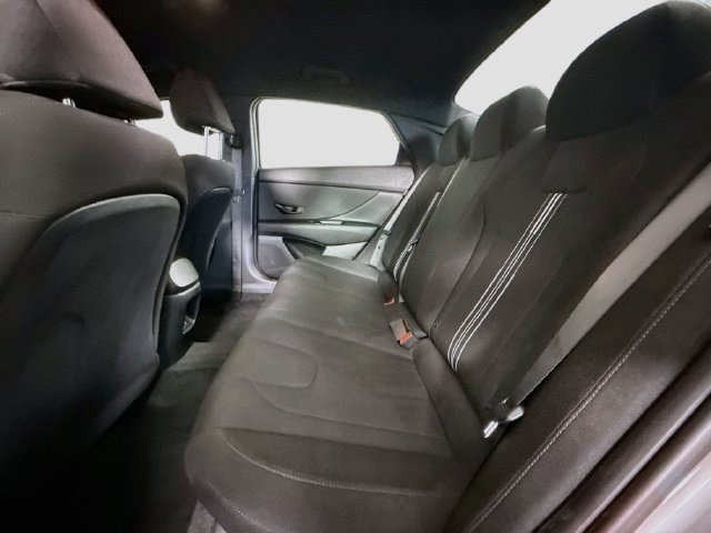 Used 2026 Fluid Metal Hyundai SEL Sport image 21