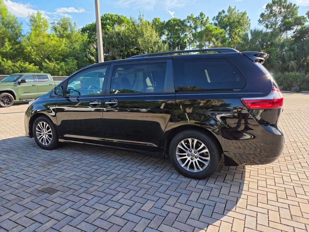 Certified Used 2020 Black Toyota XLE image 9