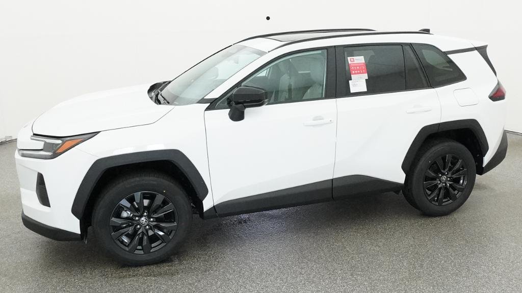 New 2026 Ice Cap Toyota XLE Premium image 16