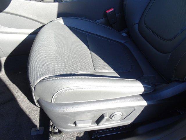 2025 Hyundai Santa Cruz Limited - Photo 10