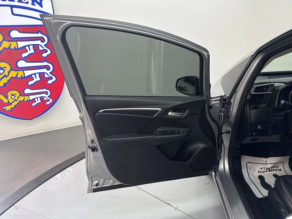 Used 2017 Lunar Silver Metallic Honda EX-L image 13