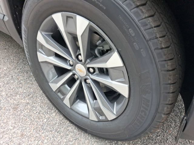New 2026 Sterling Gray Metallic Chevrolet LT image 4
