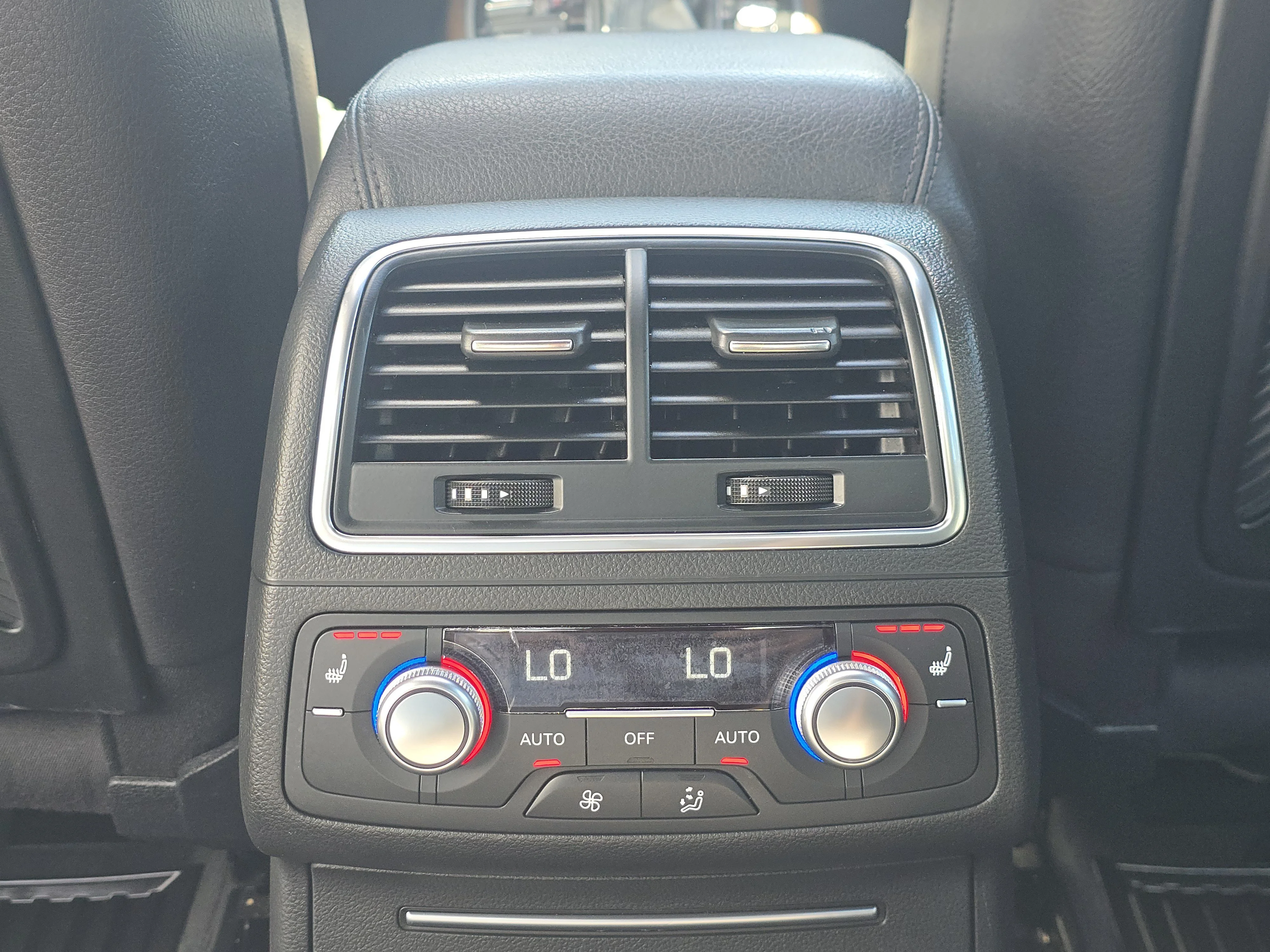 Used 2014 Glacier White Audi 3.0L TDI Prestige image 19