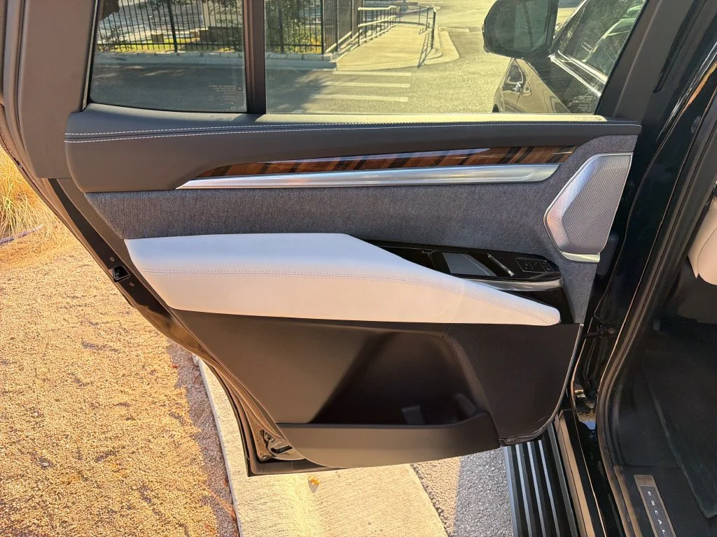 2026 Cadillac Escalade Platinum Sport - Photo 30