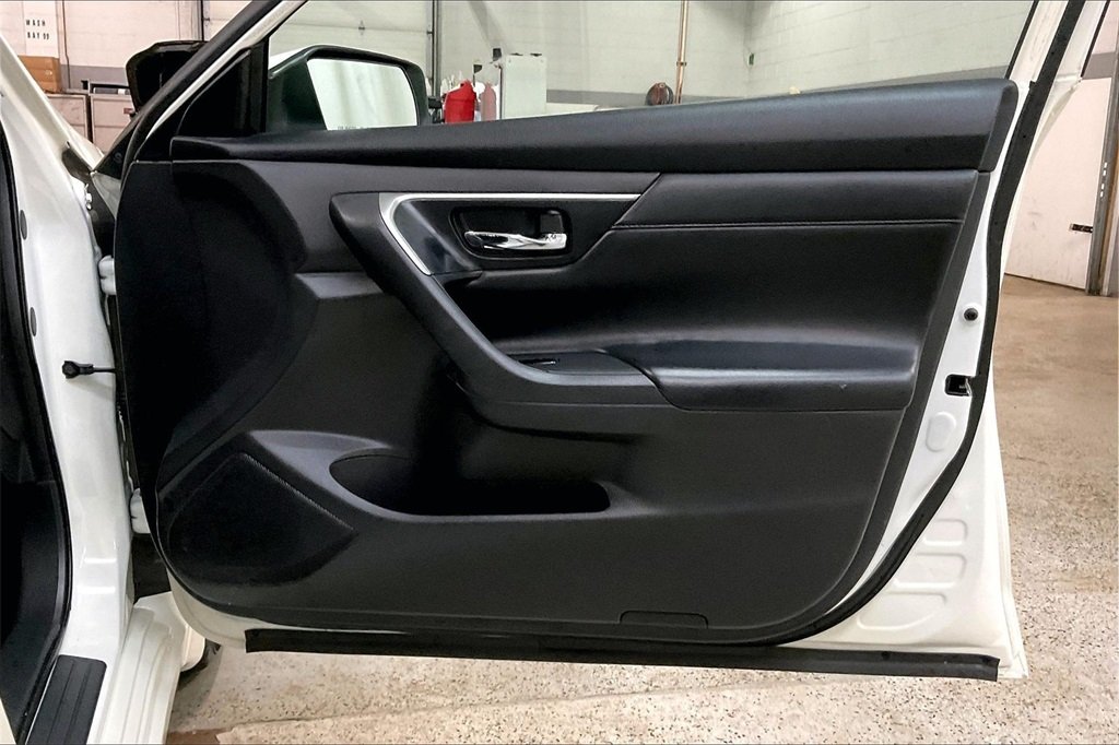 2015 NISSAN ALTIMA - Image 23