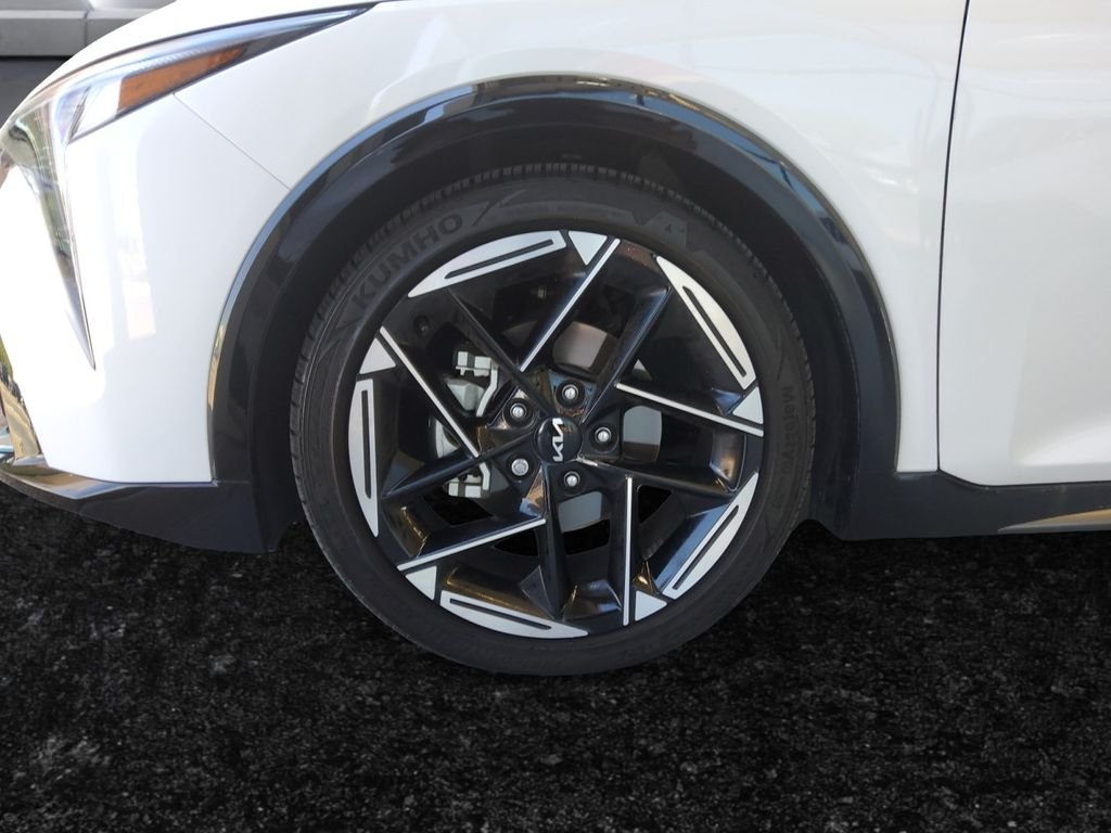 Certified Used 2026 White Kia GT-Line image 26