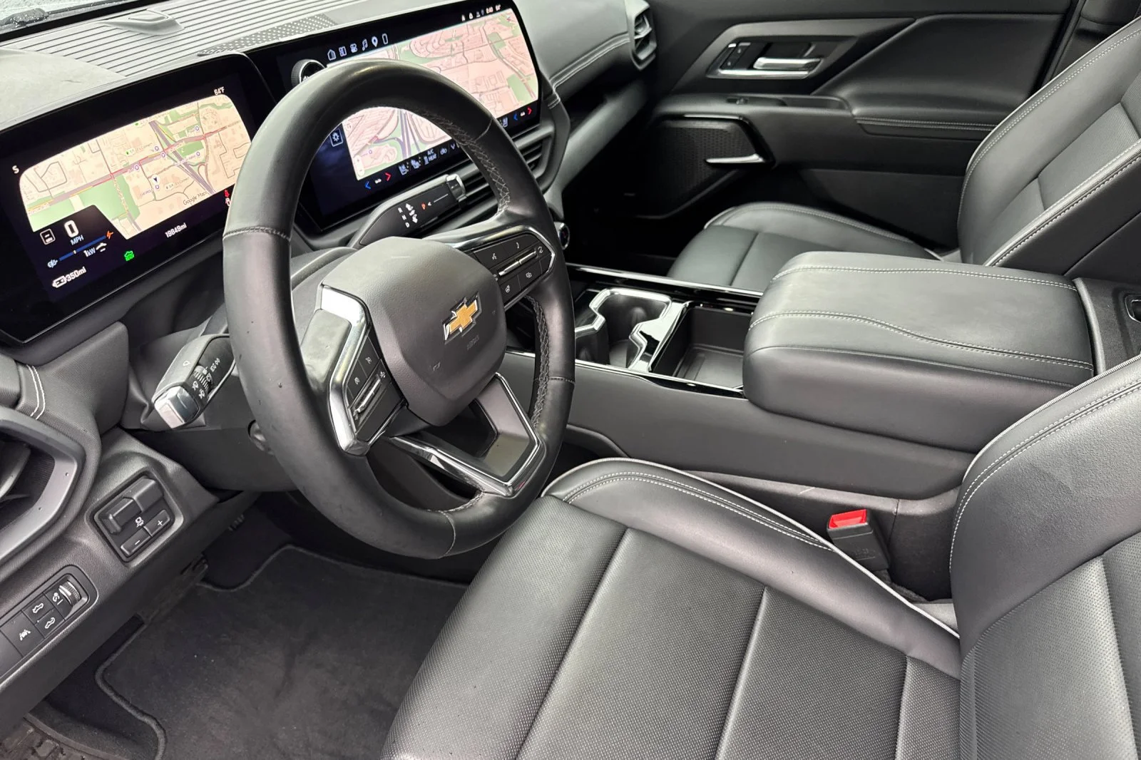 2025 Chevrolet Silverado EV LT - Photo 9