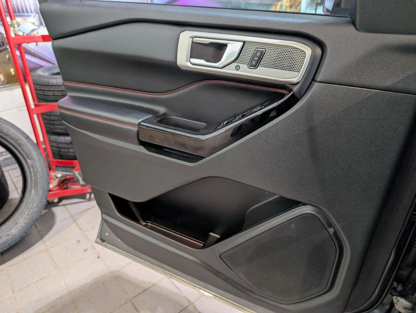 Used 2022  Ford ST-Line image 11