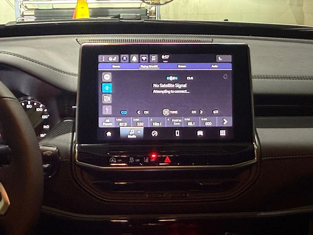 New 2026 Silver Jeep Latitude image 21