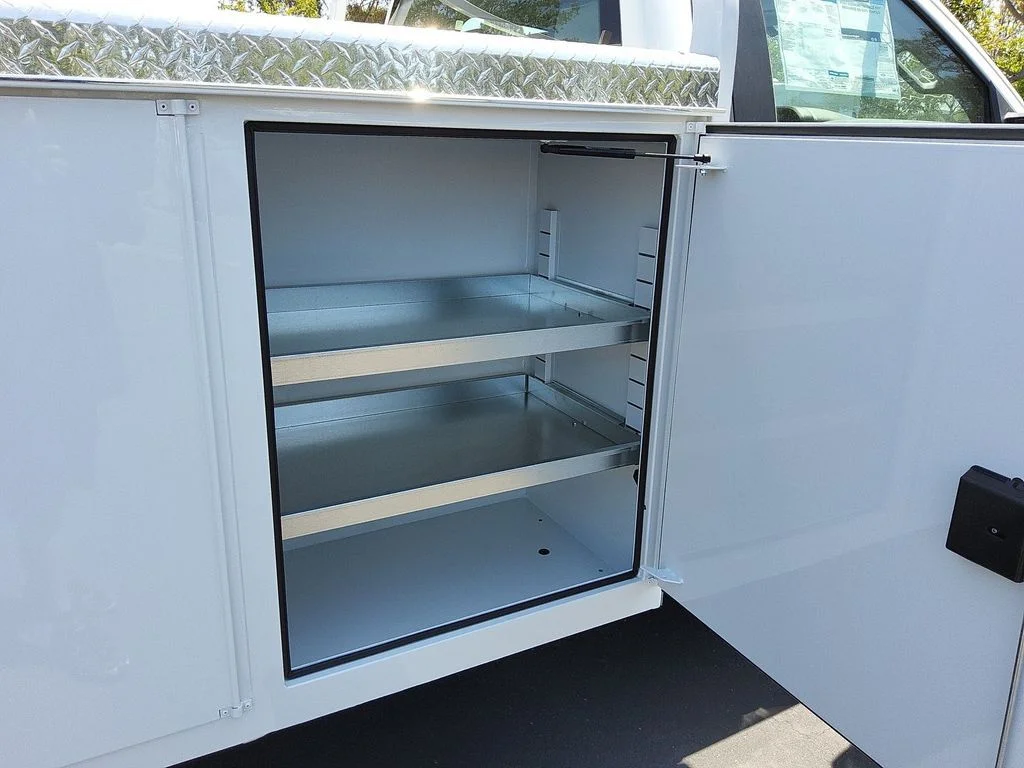 New 2025 Oxford White Ford XL image 21