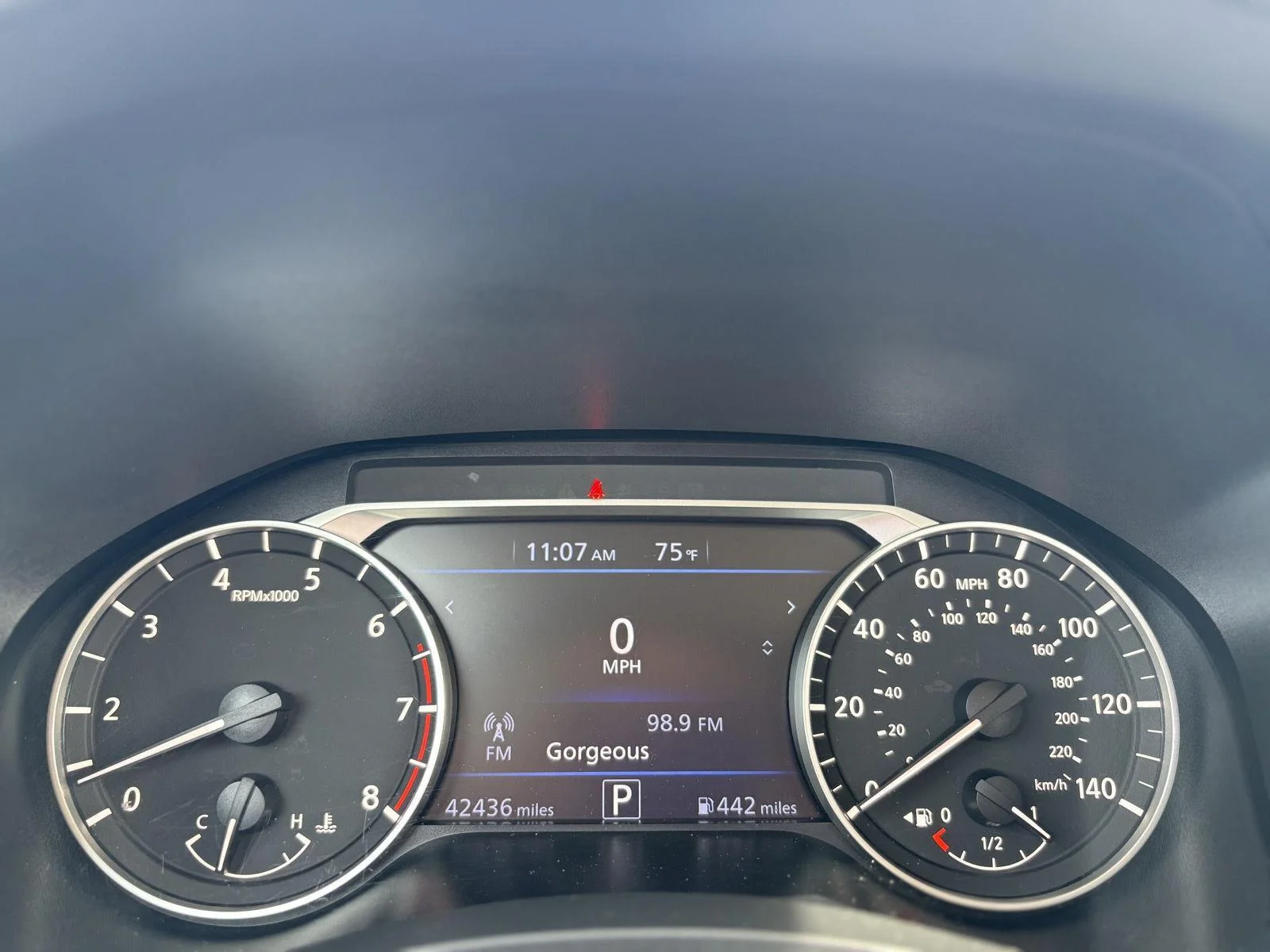 2025 Nissan Altima SV - Photo 6