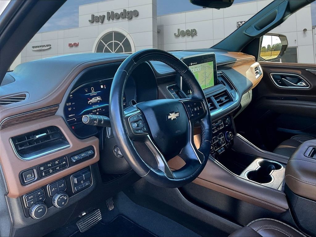 Used 2023 Beige Chevrolet High Country image 21