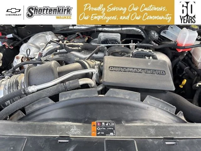 Used 2024 Summit White Chevrolet LTZ image 33