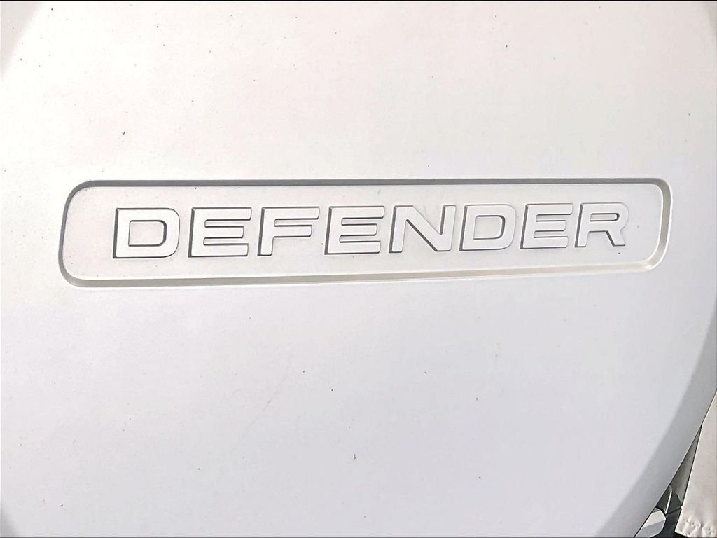 Used 2020 Green Land Rover SE image 29