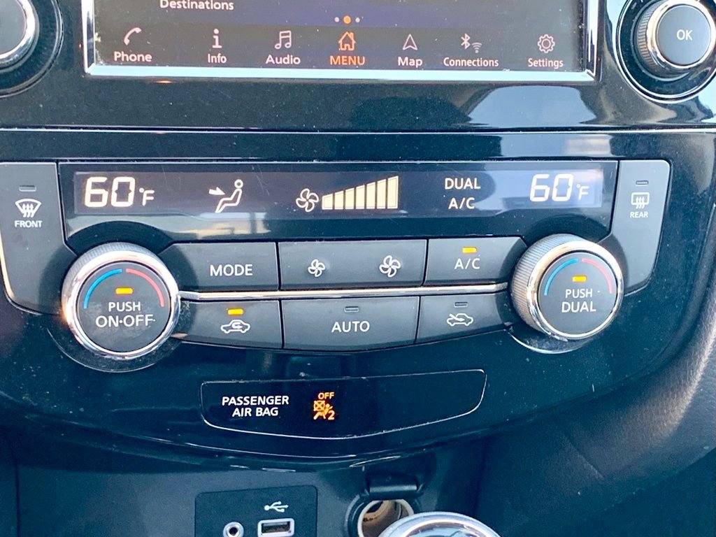 Used 2020 Gray Nissan SV image 36