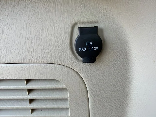 Used 2015 Blue Nissan SV image 35