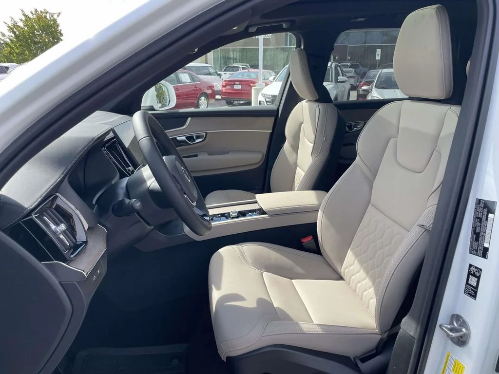 New 2026 Crystal White Volvo Plus image 8
