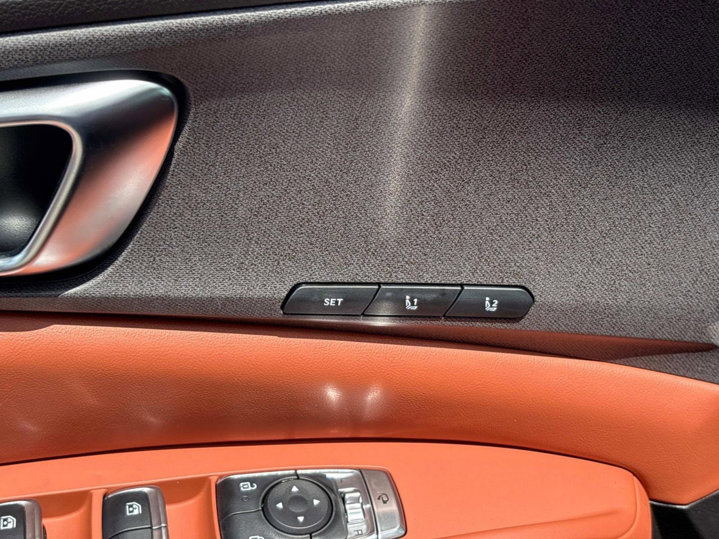 2026 Kia Carnival EX - Photo 21