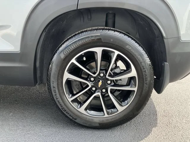 2025 Chevrolet Trailblazer LT - Photo 30