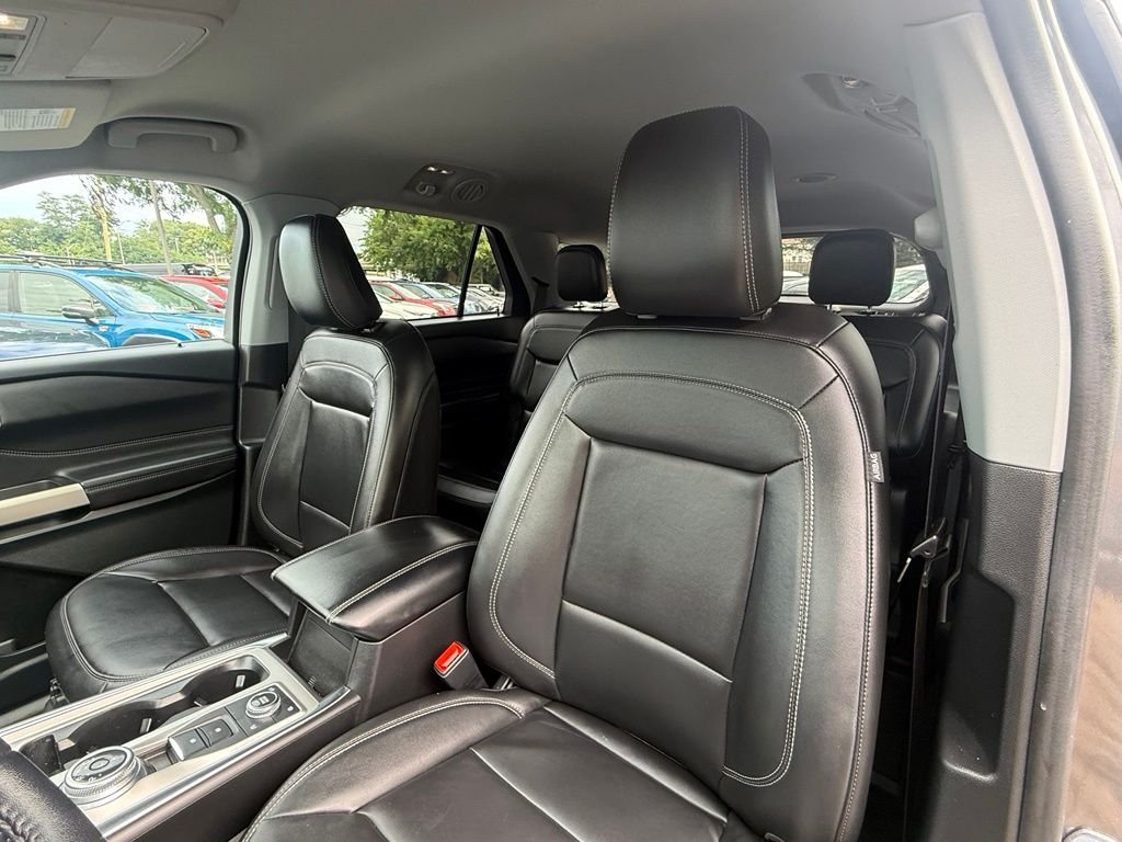 Used 2023 Carbonized Gray Metallic Ford XLT image 20