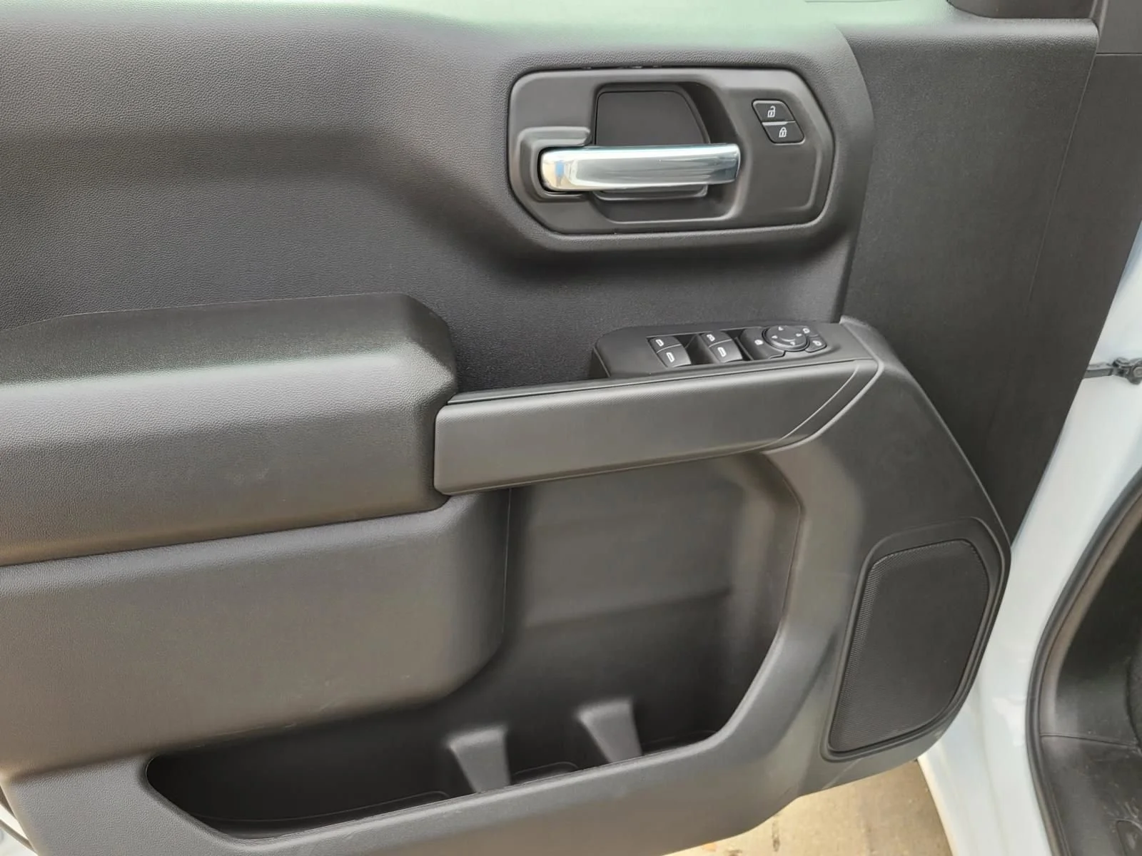 2026 Chevrolet Silverado 1500 Custom Trail Boss - Photo 12