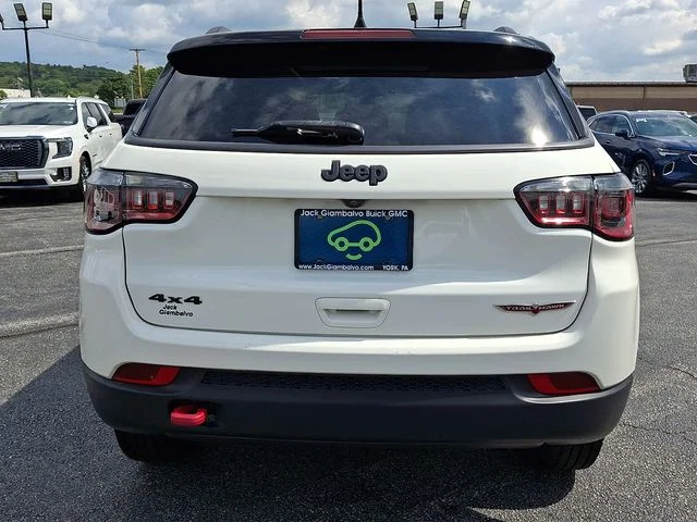 Used 2020 White Jeep Trailhawk image 5