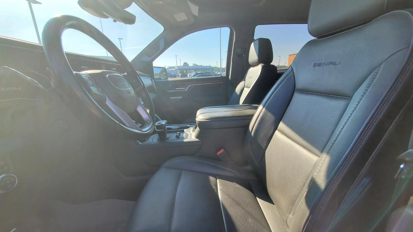 Used 2023 Summit White GMC Denali image 3
