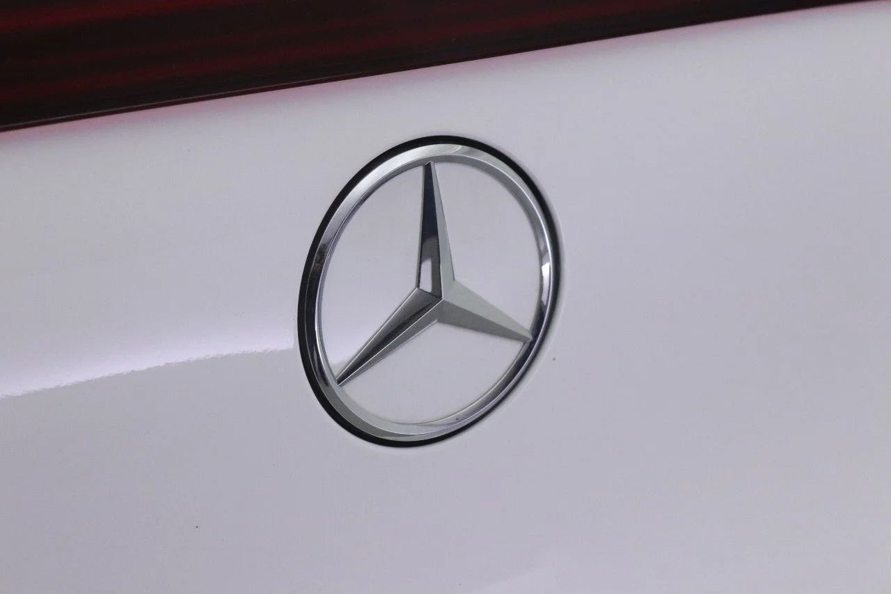 Certified Used 2023 White Mercedes-Benz 450 Premium Trim image 20
