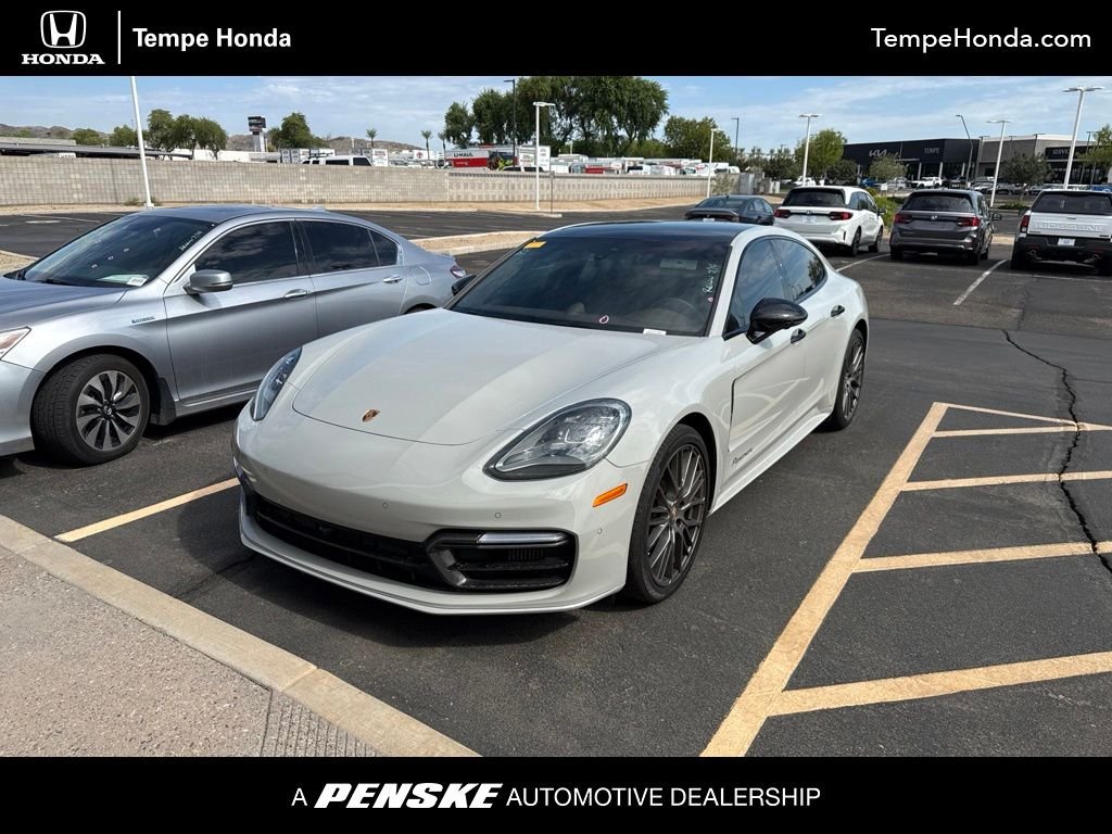 Used 2021  Porsche Base image 1