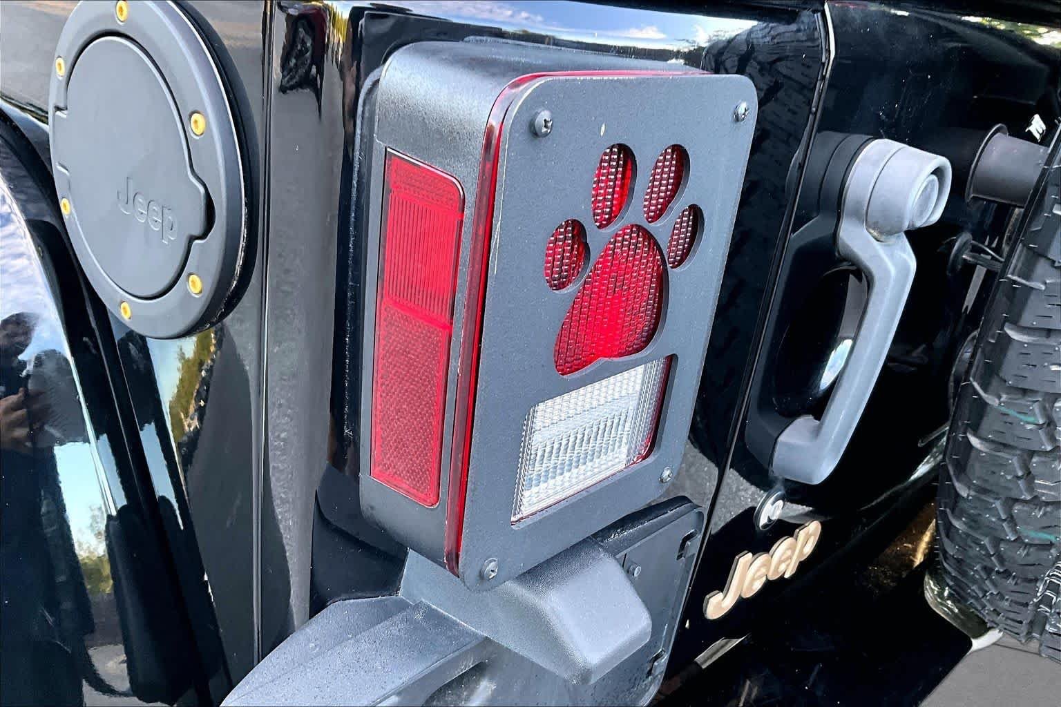 Used 2014 Black Clearcoat Jeep Dragon Edition image 27