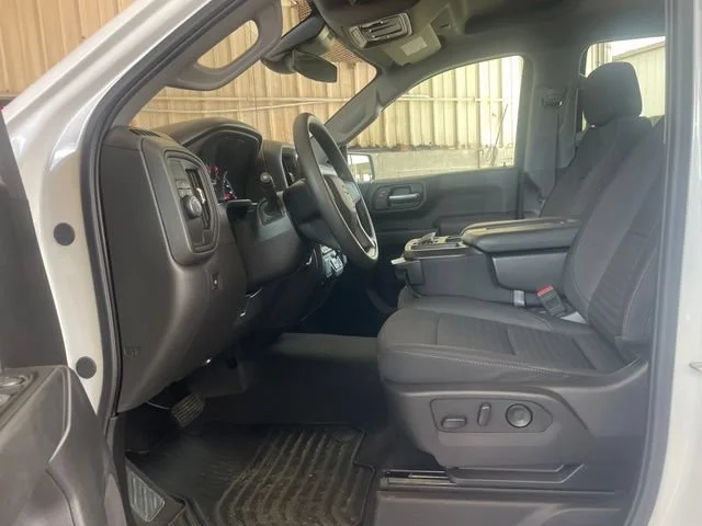 Used 2025 Summit White Chevrolet Custom image 19