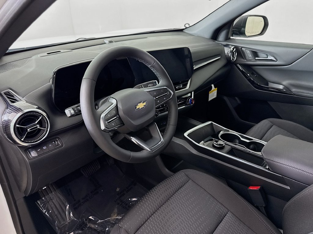 New 2026 Summit White Chevrolet LT image 9