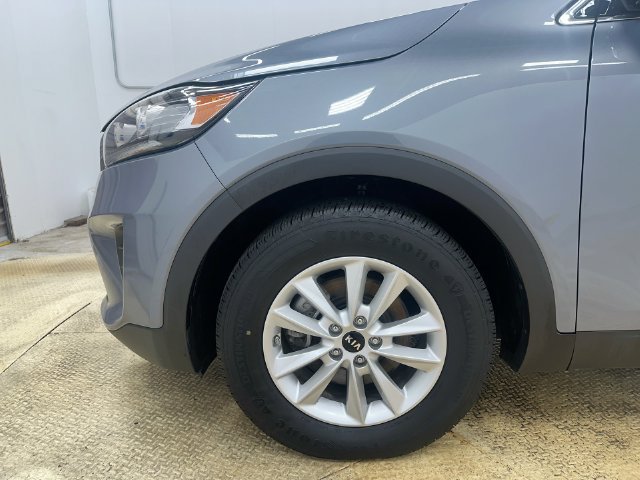 Used 2020 Silver Kia LX image 19