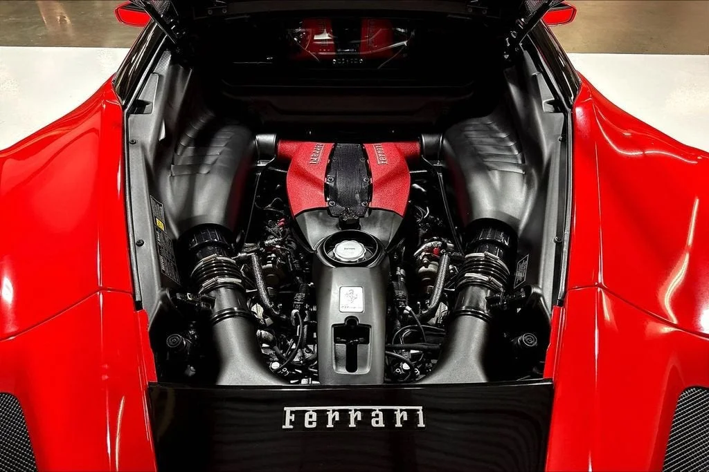 Used 2020 Rosso Scuderia Ferrari  image 24