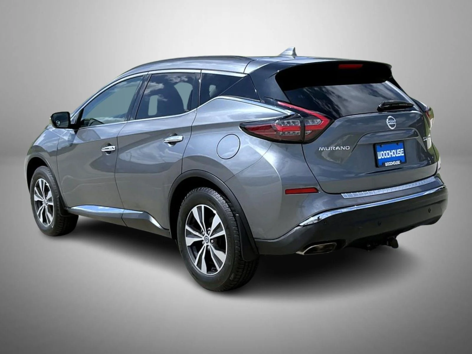 Used 2020 Gray Nissan SV image 7
