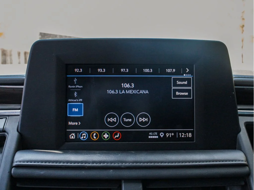 Used 2022 Summit White Chevrolet LS image 17