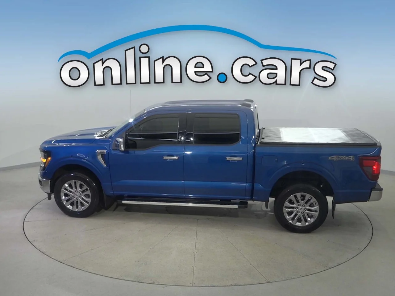 Used 2024 Blue Ford XLT image 10