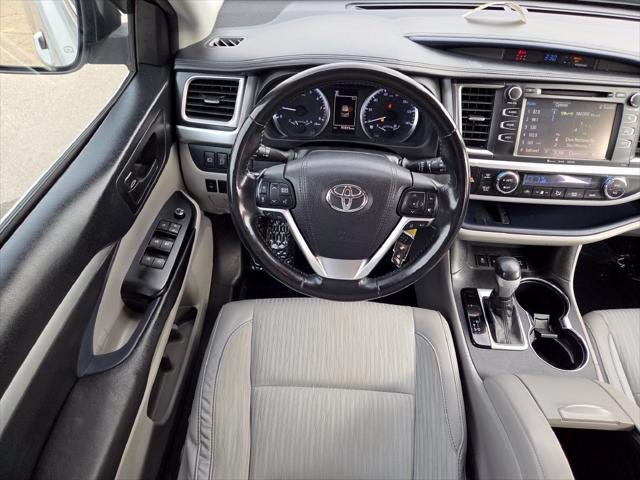 Certified Used 2017 CELESTIAL SILVER Toyota  image 5