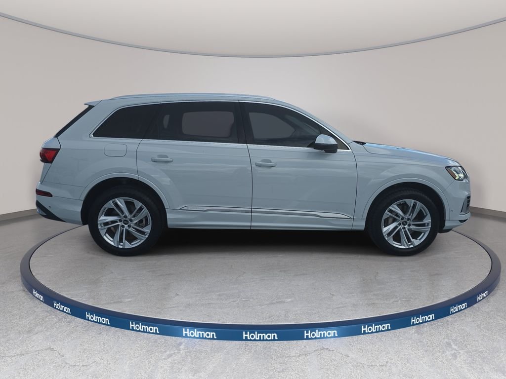 Used 2023 White Audi 55 Premium image 4