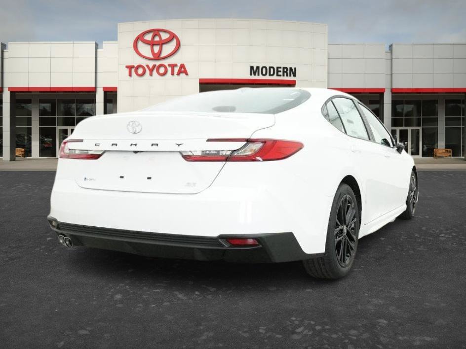 New 2026 Ice Cap Toyota SE image 21