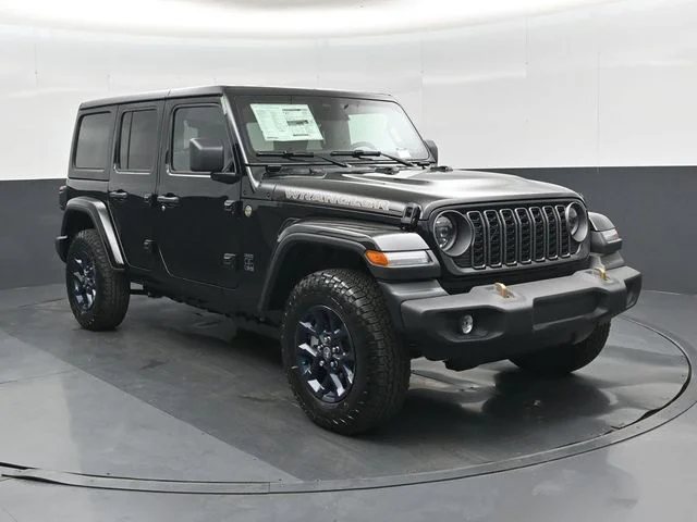 New 2026 Black Clear-Coat Exterior Paint Jeep 85th Anniversary Edition image 1
