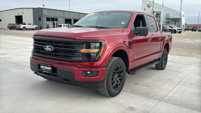 New 2026 Ruby Red Metallic Tinted Clearcoat Ford XLT image 5