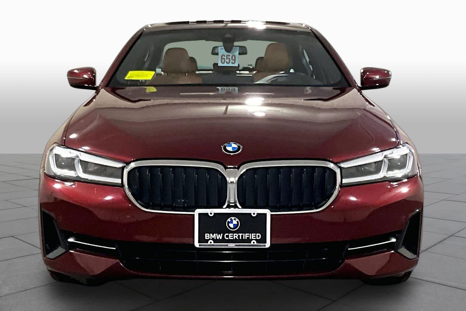 Used 2023 Aventurin Red Metallic BMW 530i xDrive image 3
