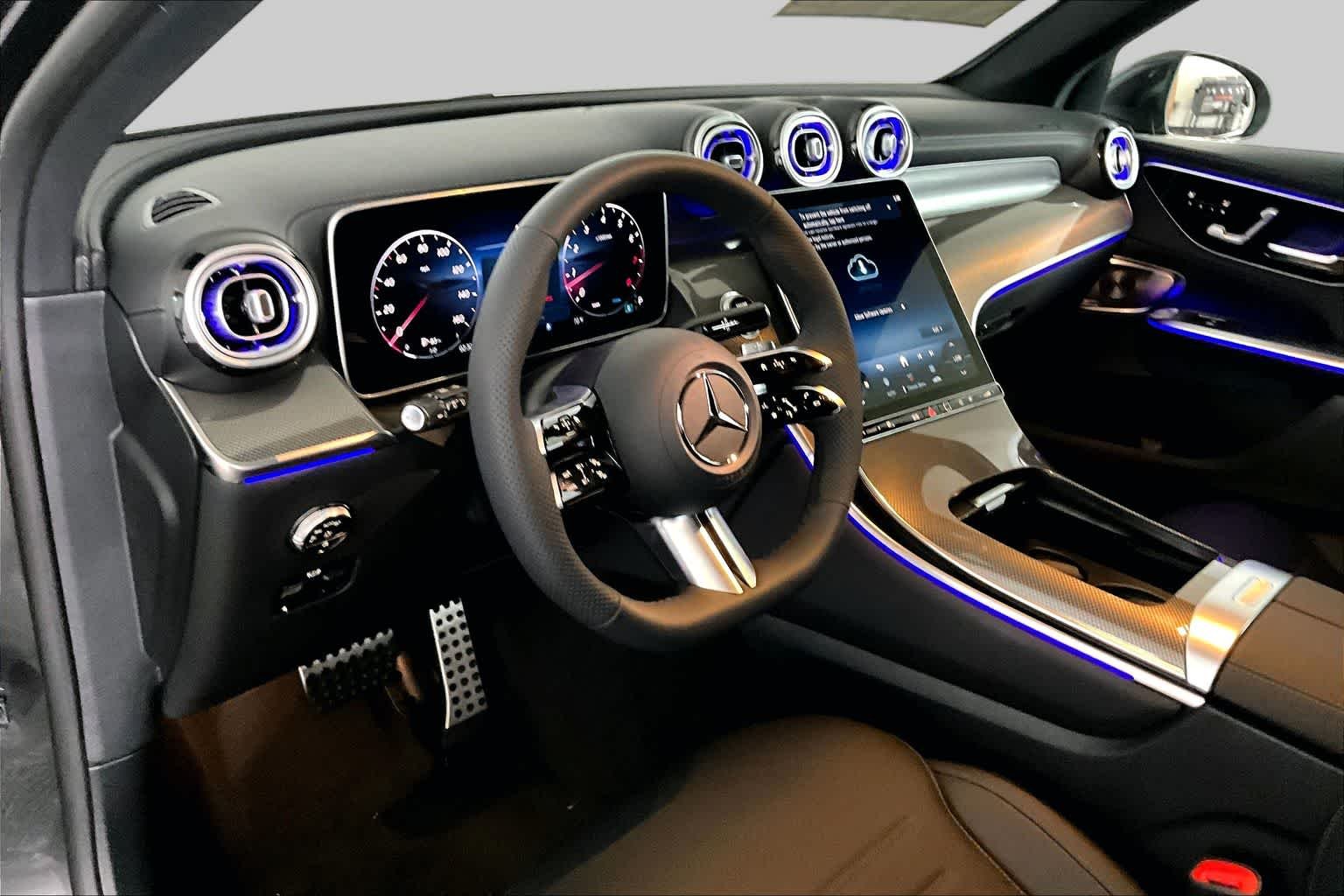New 2026 Graphite Grey Metallic Mercedes-Benz GLC 300 image 10