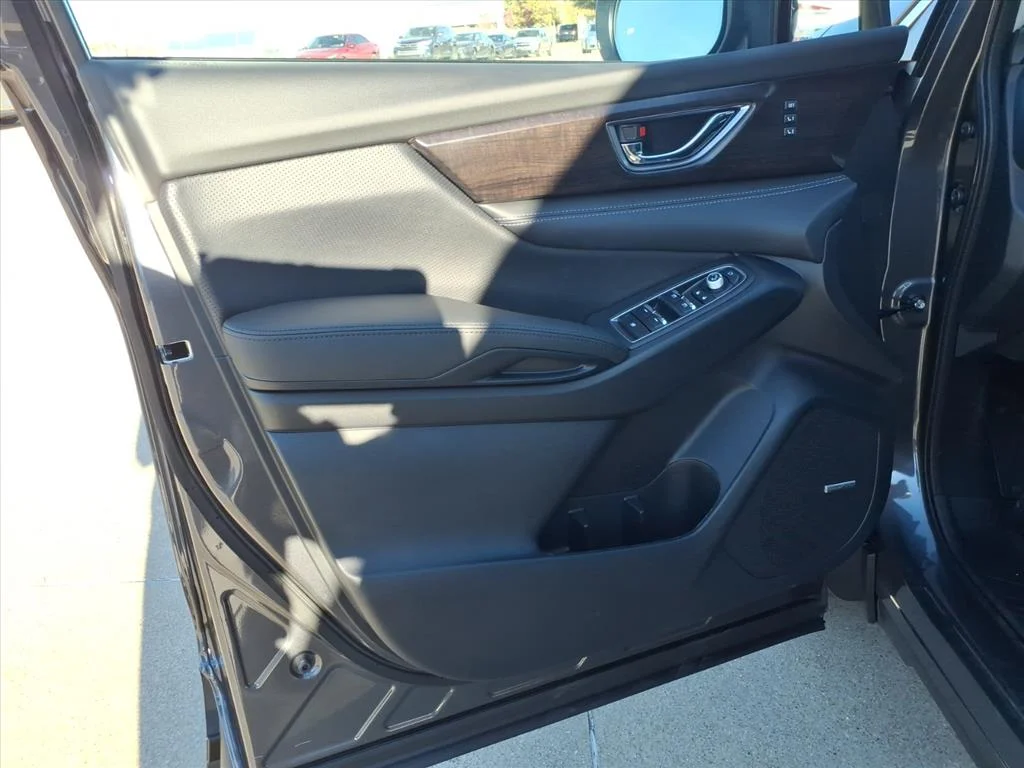 Used 2026 Magnetite Gray Metallic Subaru Touring image 22